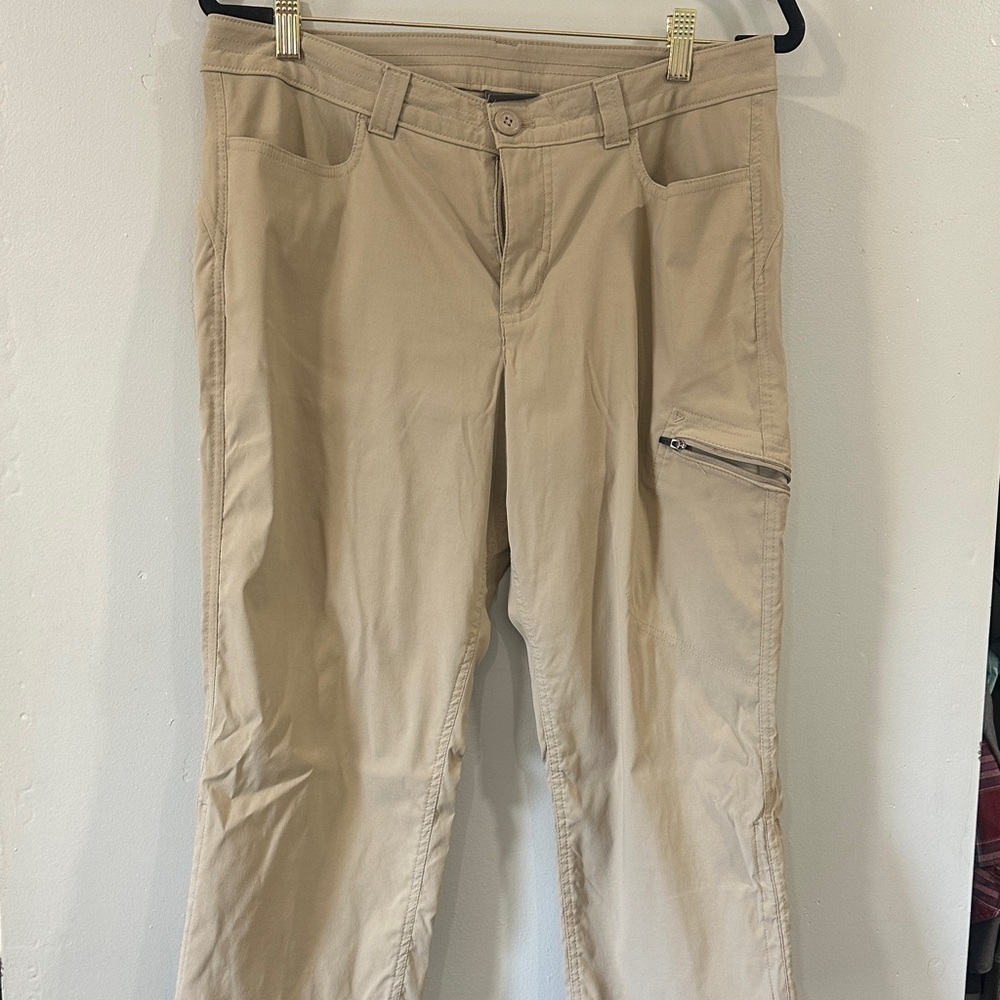 Eddie Bauer Khaki Cargo Pants capri with Zipper size 12 outdoor